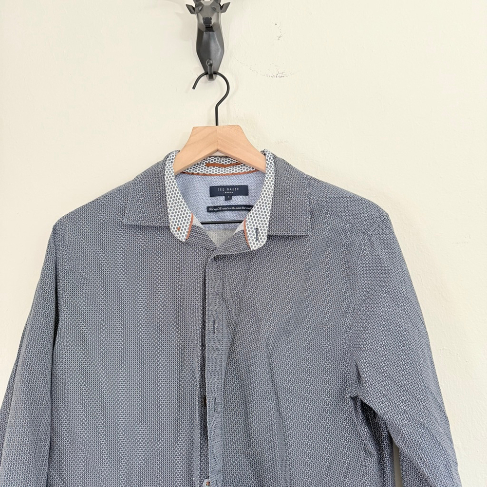 Ted Baker Men's Gray/White Pattern Dress Shirt Size 4 - Picture 4 of 6